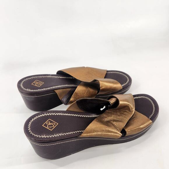 Donald J. Pliner Leather Wedge Slides Size 11 Bronze Slip On Sandal Comfort Luxe - Picture 3 of 8